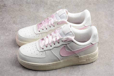 nike air force 1 ladies shoes